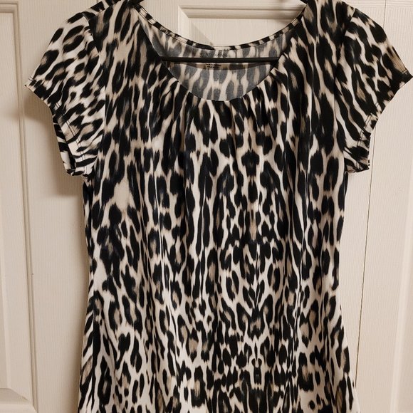 Worthington petite dress shirt, cheetah print , size medium - Picture 1 of 3